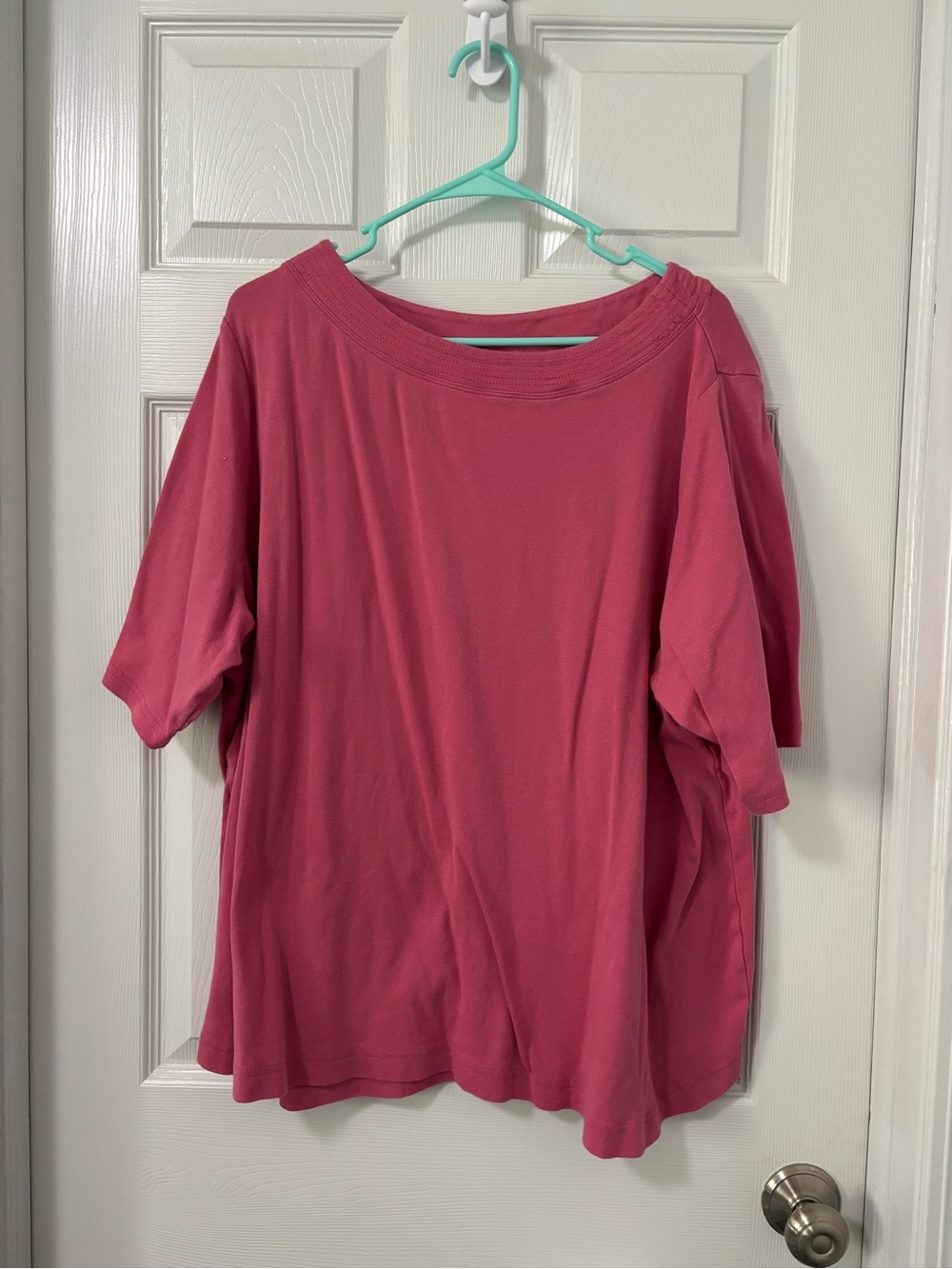 Croft  & barrow Short Sleeve Tee in Rose